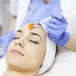 Facial peel in Paris — Aesthetic medicine, Rive Droite Paris Étoile practice