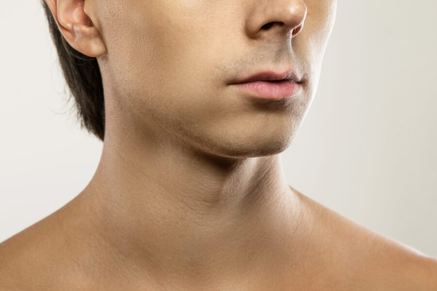 Séance de jawline contouring à paris