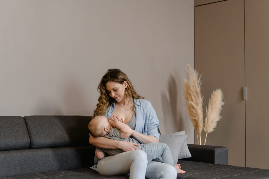 Allaitement avec mamelon ombiliqué